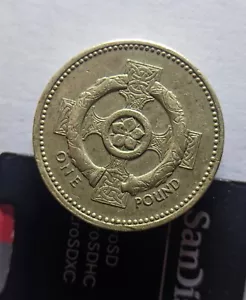 1996 Celtic Cross, one (1) uk pound coin, Error: upside down lettering - Picture 1 of 7