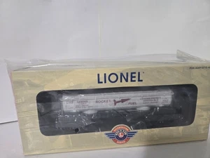 Lionel O Guage Rocket Fuel Tank Car New Nice - Picture 1 of 4