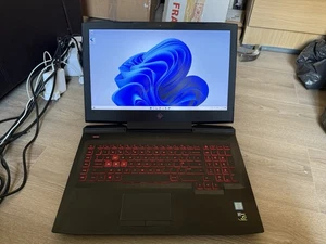 HP Omen 17 17.3” 120HZ Intel Core i7 7700HQ 16GB RAM 512GB SSD NVIDIA GTX 1060 - Afbeelding 1 van 9