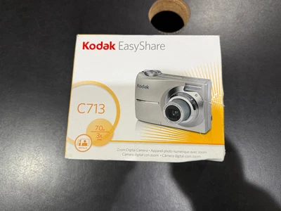 *New, Open Box* Kodak EasyShare C713 7.0MP Digital Camera Silver - Image 1 of 4