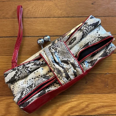 JESSICA SIMPSON purse clutch turn lock Wristlet Snakeskin Red bow shaped bag - Image 1 of 4