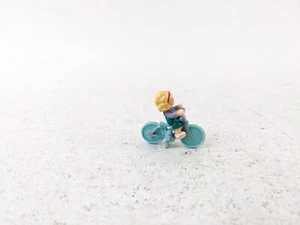 Polly Pocket Home On The Go Camper Ersatzfigur und Fahrrad Bluebird 1994 - Bild 1 von 4
