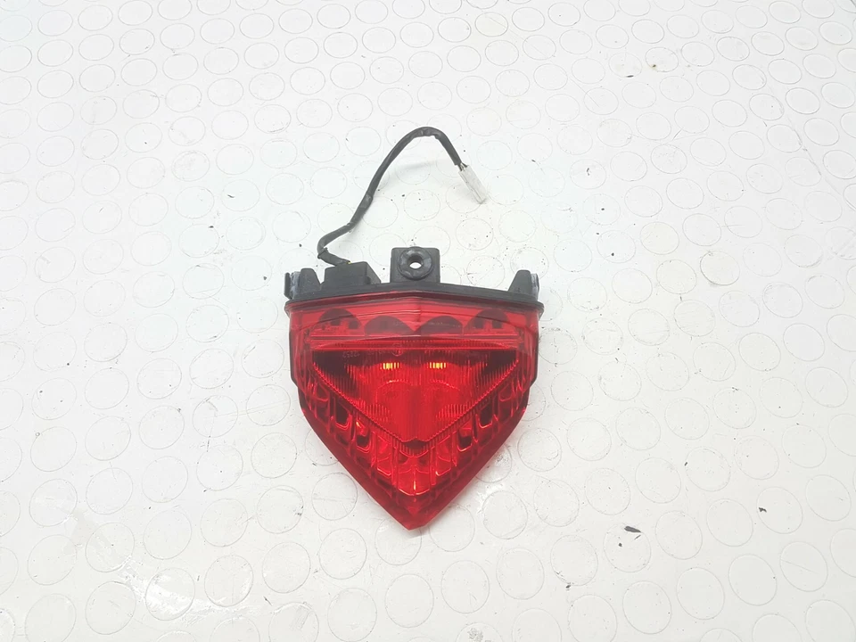 Faro Trasero Stop HONDA CB 1000 R 2008 2016 ABS - Imagen 1 de 4