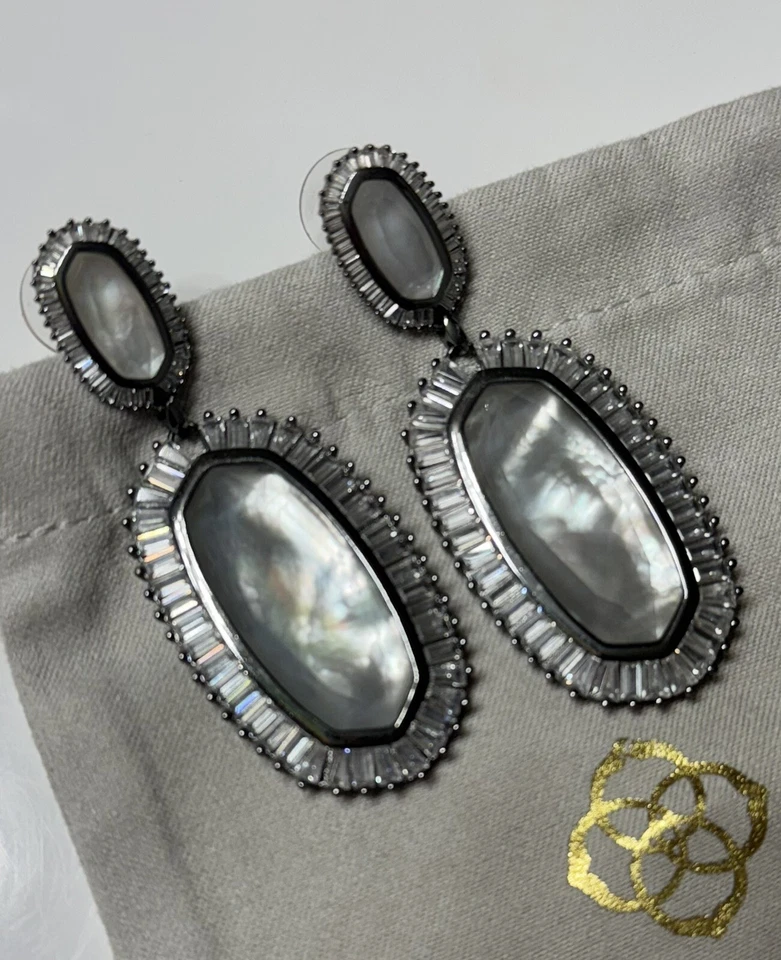 Pendientes Kendra Scott Luxe Diamante Perla Plata *Pendientes de novia* Foto 1 de 1