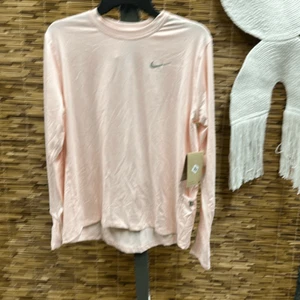 Camiseta para mujer Nike Sportswear Essential, talla: L, Brt Pinky - Imagen 1 de 2