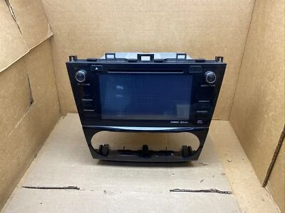 2016 Subaru Forester OEM Dash Radio Receiver Screen Display 86201SG670 - Image 1 of 4