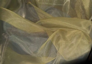 METALLIC PALE GOLD ORGANZA FABRIC, 114cm WIDE, CRISP SHEER FABRICS, AUSTRALIA - Picture 1 of 3