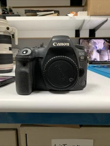 Canon EOS 6D Mark II 26,2 MP DSLR Camera (Body Only) - Picture 1 of 6