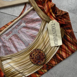 Vintage 90s TARUN TAHILIANI Size M Womens Embellished Stretch Knit Top - Picture 1 of 13