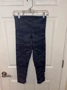 Peloton dunkelblau Camo Print Leggings in Größe Medium-EUC - Bild 1 von 4
