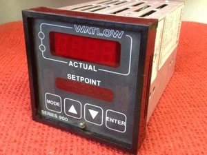 WATLOW - Modell #900B-2DA2-A000 - Temperaturregler  - Bild 1 von 3
