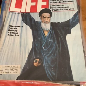 Life Magazine / January 1980 / No Label / Khomeini's Outcry Against America - Bild 1 von 2