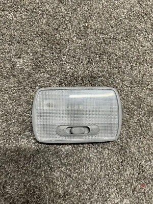 Luz de mapa de cúpula de carga trasera Honda Pilot 2009-2015 OEM Foto 1 de 3