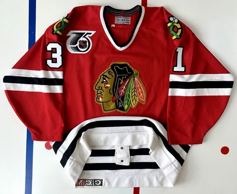 Chicago Blackhawks Dominik Hasek Authentic Vintage NHL Hockey Jersey 1991-92 CCM Cover