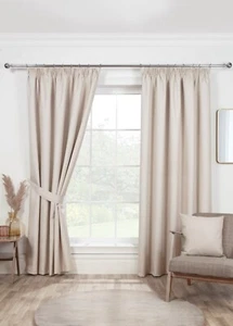 Cortinas forradas de lápiz plisadas de diseño Eclipse 3 pases Blackout en natural - Imagen 1 de 10