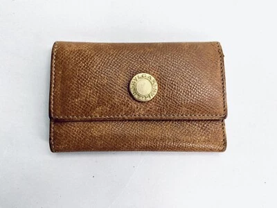 Бумажник Bvlgari коричневый шагреневая искусственно состаренная кожа держатель на 6 ключей золотистая латунь - Изображение 1 из 4