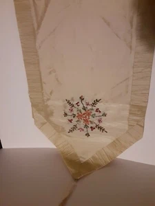 1972 NEW OLD STOCK 70 INCH TABLE RUNNER LINEN - Picture 1 of 6