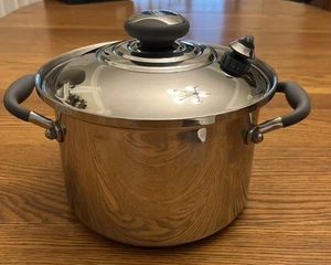 Kitchen Charm T-304 Surgical Stainless Steel 4qt Stock Pot W/Lid EXCELLENT COND! - Picture 1 of 6