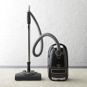 Miele Complete C3 Kona Black Canister Vacuum-Lightly Used - Picture 1 of 7