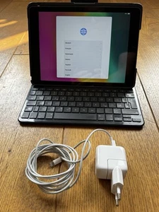 iPad 6. Generation 32GB WiFi (A1893) - Bild 1 von 9