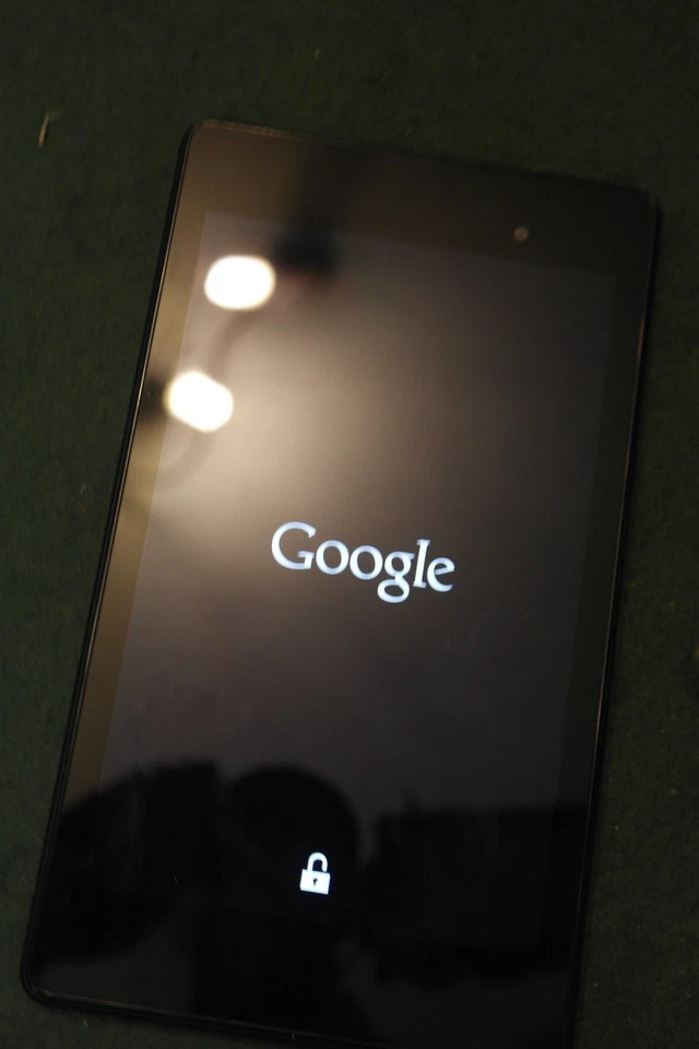 ASUS Google Nexus 7 2013 16GB, Wi-Fi, 7 inch - Black - Image 1 of 4