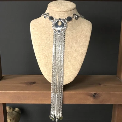 Hermoso collar babero cascada tono plata CHICO'S C371 Foto 1 de 4
