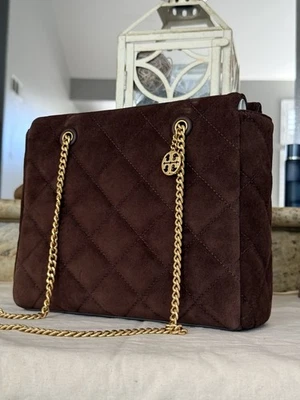 Nuevo con etiquetas Bolso de Mano Tory Burch Willa Gamuza Pequeño con Cremallera en Marrón Cacao Oscuro Foto 1 de 4