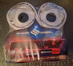 Shark Wheel 60mm, 78a Firefly - klar mit mehrfarbigen Lichtern - Bild 1 von 3