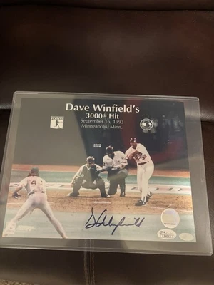 Signed Dave Winfield 8x10 Photo 3000th Hit JSA - Image 1 of 2
