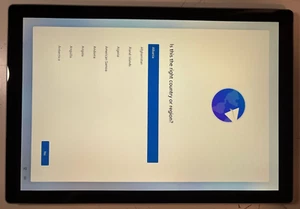 Microsoft Surface Pro 6 12.3 Wi-Fi 8GB RAM 256GB SSD i5 Platinum (A Grade) - Picture 1 of 3
