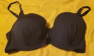 NWT Bobbie Brooks 42D Microfiber T-Shirt Black Bra Full Coverage Underwire - Picture 1 of 3