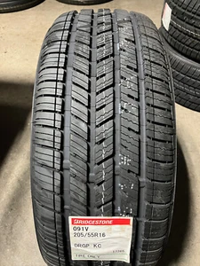 2 New 205 55 16 Bridgestone DriveGuard Plus Run Flat Tires - Picture 1 of 4