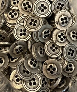 16mm 4 Hole Cross Stitch Pewter Silver Finish Metal Buttons - Picture 1 of 3