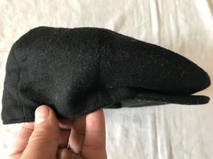 CREATION FRANCAISE FRENCH WINTER BLACK NEWSBOY FLAT HAT SZ 59 cm - 22 3/4'' M - Picture 1 of 8