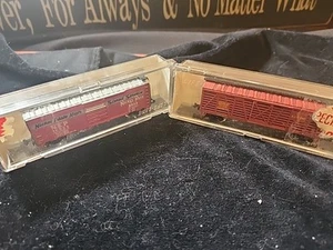 2 MICRO-TRAINS N SCALE MILWAUKEE ROAD BOXCAR,S787B Cattle Car.S790D A331 - Picture 1 of 10