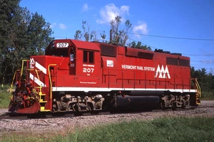 Original Slide: VTR Vermont Rail System GP38 207 - Picture 1 of 1