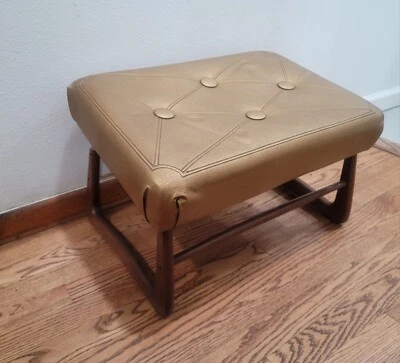 Vintage Perla - Mecha - Pierna Ajustable - Tumbona Otomana con Patas de Madera  Foto 1 de 4