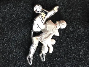  PINS PIN FOOTBALL SOCCER FOOT WORLD CUP 98 FRANCE 1998 ARTHUS BERTRAND - Imagen 1 de 1