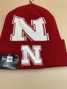 Cappello Berretto Nebraska University Youth Maglia Rossa Logo Prodotto Ufficiale - Foto 1 di 3