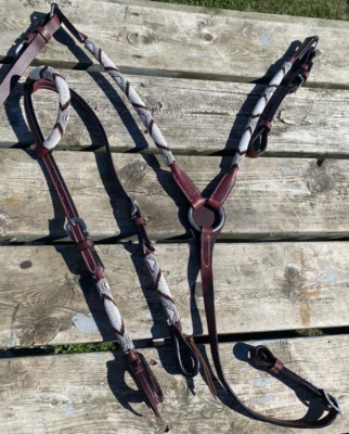 White/silver/burgundy beaded rolled leather Western headstall/breast collar set - Image 1 of 2