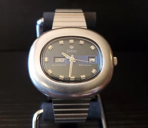 Vintage Zodiac SST 36000 Automatic S/S Automatic Watch on Champion Bracelet - Picture 1 of 20