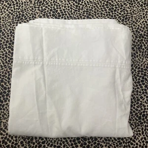 POTTERY BARN SOLID WHITE KING KING FLAT SHEET 108 X 105 EUC - Picture 1 of 5