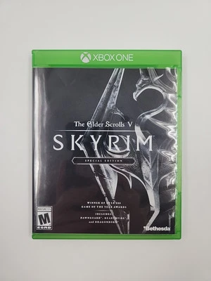 The Elder Scrolls V Skyrim Special Edition Xbox One + Karte - Bild 1 von 4