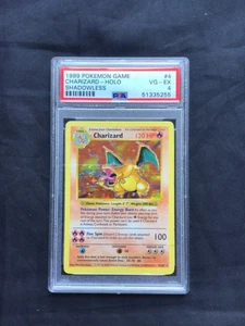 Pokemon Karten: Base Set Shadowless Rare Holo: Charizard 4/102 PSA 4 - Bild 1 von 6