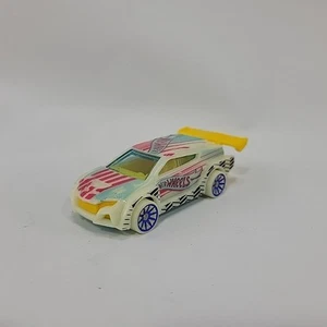 Hot Wheels Loop Coupe Monster Trucks: Glow In The Dark 2021 - Picture 1 of 6
