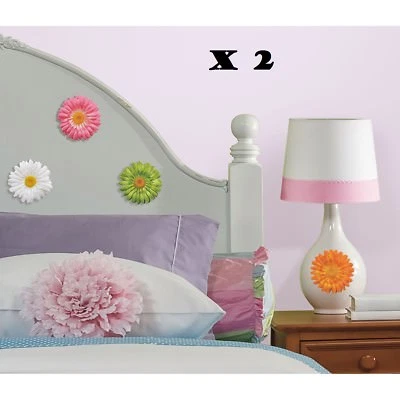 2 piezas calcomanías pelables y adhesivas de dormitorio Gerber Margaritas 3D para compañeros de cuarto niñas ACC0004F3D Foto 1 de 3