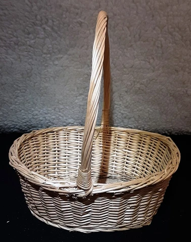 Vintage Large & Deep Oval Wicker Woven Easter Fruit Flower Basket with Handle Cover