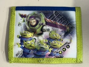 Disney Toy Story Buzz Light year - Heroes In Training - Picture 1 of 3