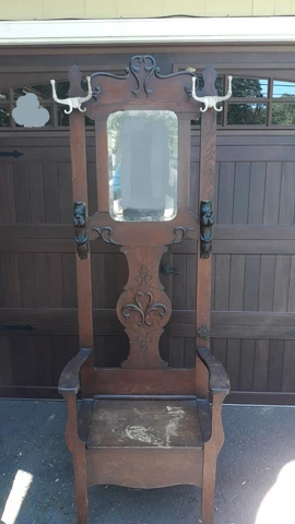 American Oak Hall Seat With Hooks,  Mirror, Storage Bench & Lion Head Decoration Cover