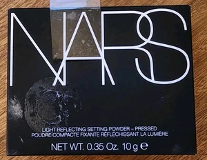 NARS Light Reflecting Pressed Setting Powder TRANSLUCENT CRYSTAL - Full Size - Picture 1 of 6